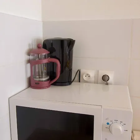 Le First - Proche Naval Group - דירה