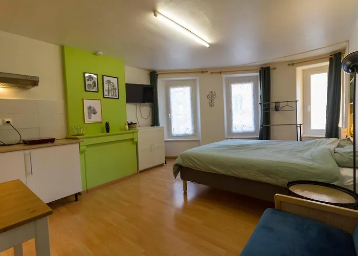 Le First - Proche Naval Group - Apartamento *